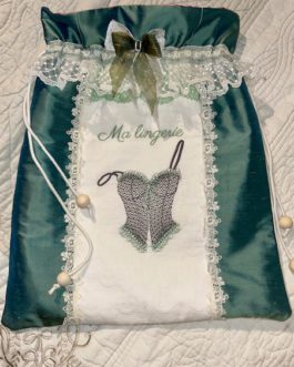Petit sac à lingerie fine en soie et coton, Vert et Blanc.