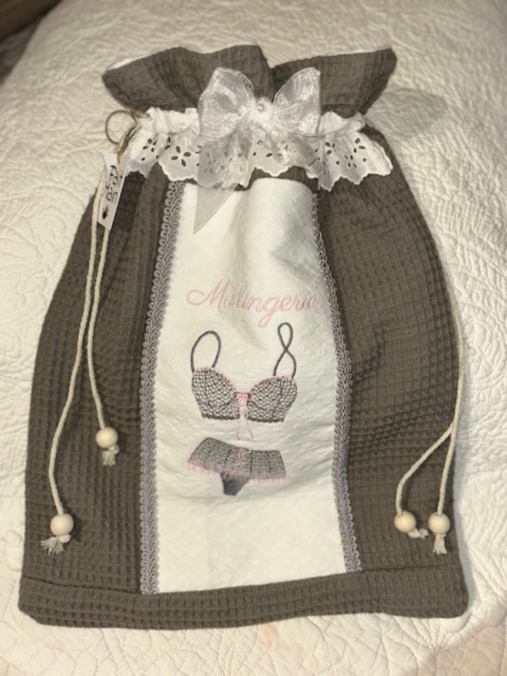 Petit sac à lingerie blanc, gris, rose – Image 3
